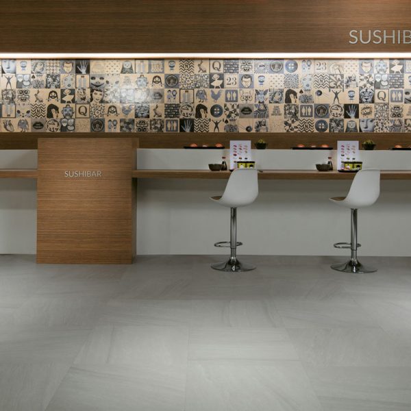 Jasper Gris 60x60 & Indigo Decor Mix - Ceramica per Ristoranti