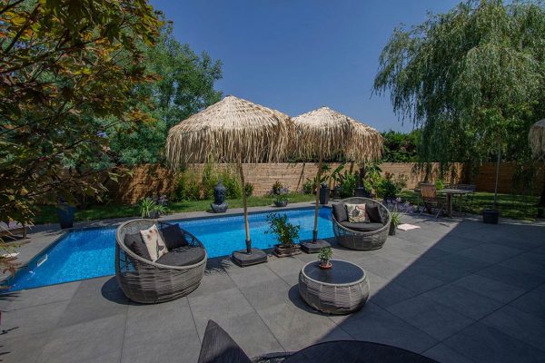 Terrazza con piscina – Sud Ovest, Francia