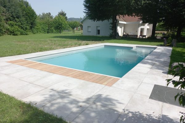 Ammodernamento di una piscina