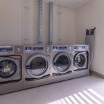 Lavanderia con piastrelle Samsara - TULIP Hotels & Residences