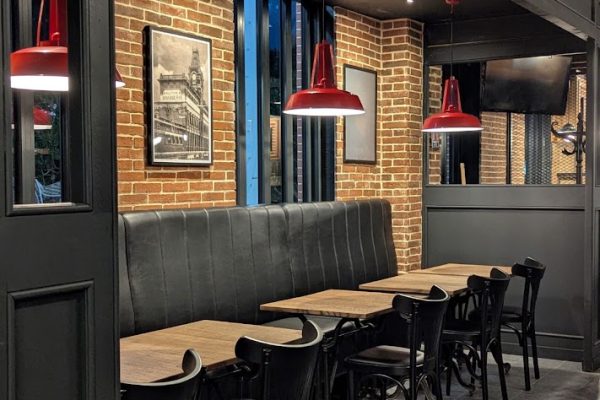 Ristrutturazione del ristorante 3 Brasseurs a Labège